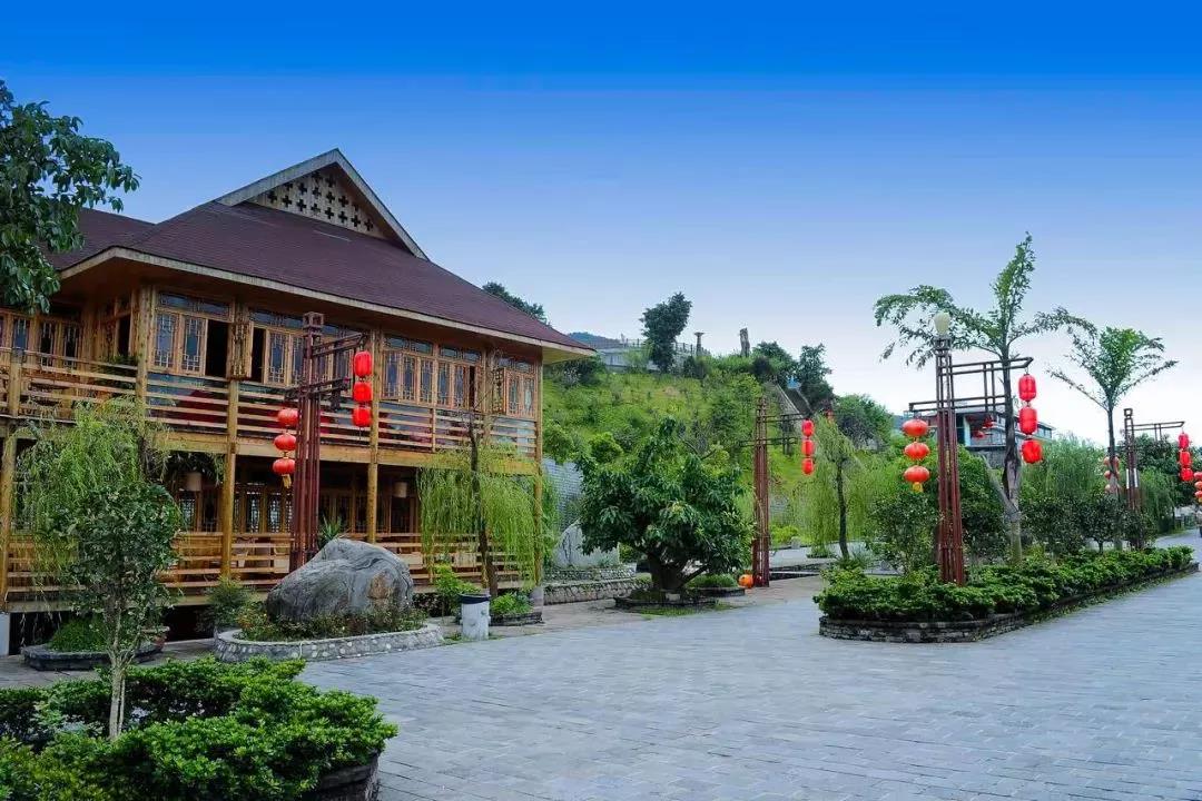 如火如荼的康養(yǎng)小鎮(zhèn)如何避免這八大假象？如何才能實打?qū)嵉某掷m(xù)運(yùn)營？