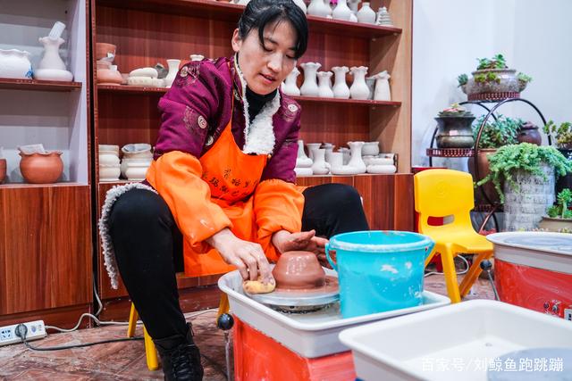 香格里拉卓瑪陶藝體驗館