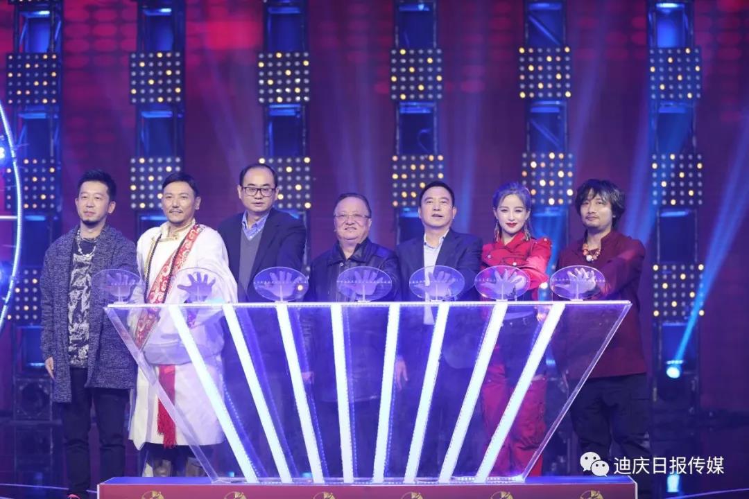 期待！丁真的綜藝首秀，這場(chǎng)跨年歌會(huì)即將盛裝與大家見面