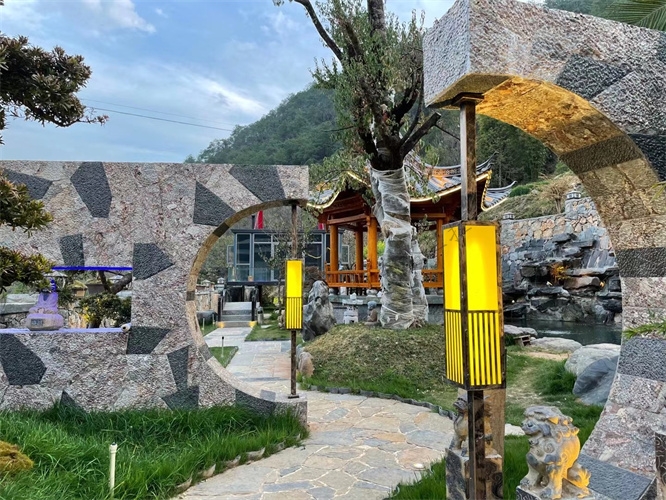 香格里拉市虎跳峽鎮橋緣農莊餐廳