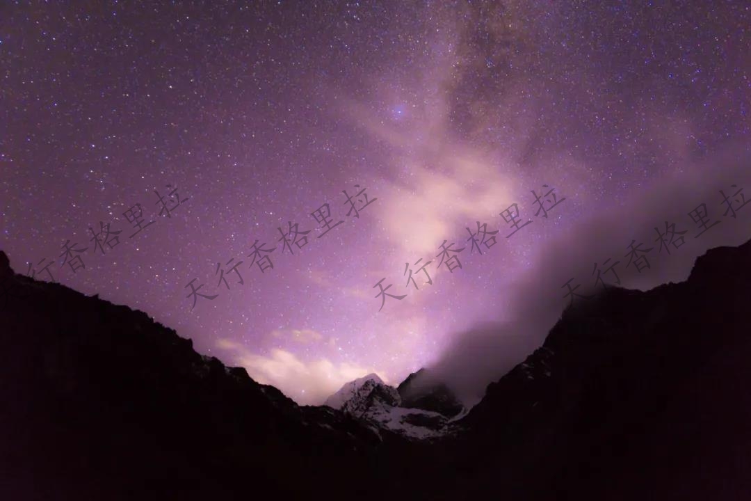 坡均的夜晚 坡均的夜晚