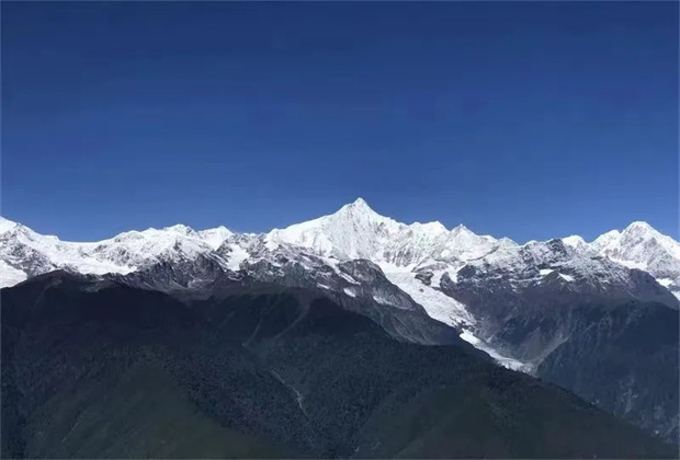 香格里拉旅行社 香格里拉旅游 香格里拉旅行社與你相約 美景·迪慶卡瓦格博峰